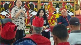 Kepala Dinas Pemberdayaan Masyarakat Desa (DPMD), Lynda Kristiane