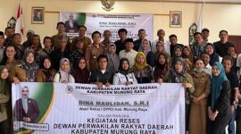 Wakil Ketua (Waket) I DPRD Kabupaten Murung Raya (Mura) Dina Maulidah SH.i