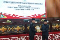 Pemkab Murung Raya Serahkan Rancangan P-KUA dan P-PPAS