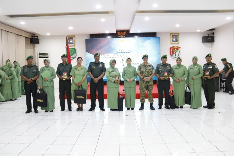 Komandan Kodim 0503/Jakarta Barat, Kolonel Kav Sigit Dharma Wiryawan, S.H., memimpin langsung Acara Korps Raport Prajurit Wisuda Purnawira dan Pindah Satuan