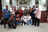 Korem 052/Wkr Salurkan THR dan Bingkisan Lebaran kepada Insan Media