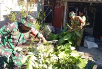 Wujudkan Lingkungan Bersih dan Rapi, Koramil 03/Grogol Petamburan Bersama Tiga Pilar Gelar Kerja Bakti Serentak Tingkat Kecamatan Palmerah