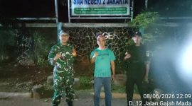 Antisipasi Gangguan Kamtibmas, Koramil 01/Tamansari Gencarkan Patroli Malam di Objek Vital Jakarta Barat