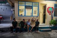 Jaga Wilayah Binaan Tetap Aman, Babinsa Koramil 01/Taman Sari Laksanakan Siskamling Bersama Komponen Pendukung