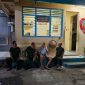 Jaga Wilayah Binaan Tetap Aman, Babinsa Koramil 01/Taman Sari Laksanakan Siskamling Bersama Komponen Pendukung