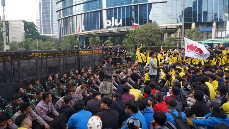 Kodam Jaya Perkuat Polda Metro, Aksi Demo BEM UI Berjalan Aman dan Lancar