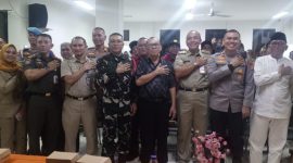 Sinergitas Danramil 01/Taman Sari Mayor Inf Manatap Rajagukguk Bersama Tiga Pilar Taman Sari Gelar Roadshow dan Dialog Bersama Warga di Kelurahan Tangki
