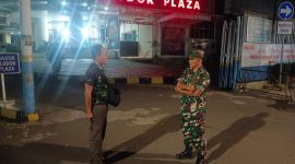 Jaga Kondusivitas Wilayah, Koramil 01/Taman Sari Gelar Patroli Keamanan di Objek Vital dan Sentra Ekonomi