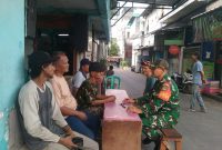Melalui Komsos Pagi, Babinsa Taman Sari Ajak Warga Bersinergi Jaga Keamanan Wilayah