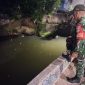 Babinsa Koramil 01/Taman Sari Pantau TMA Sungai