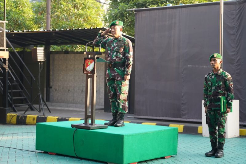 Jadilah Teladan di Tengah Masyarakat