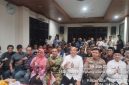 Dukung Program Danrem 052/Wkr, Danramil 01/Taman Sari Mayor Inf Manatap Rajagukguk Ajak Warga Pilah Sampah dan Jaga Keamanan