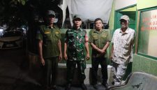 Perketat Keamanan Malam Hari, Babinsa Koramil 01/Taman Sari Gelar Siskamling Bersama Warga