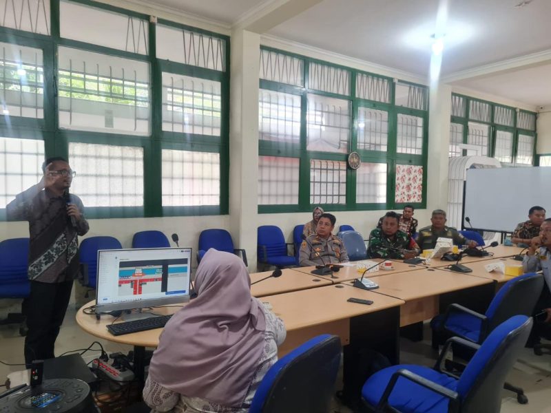 Dukung Event Positif, Babinsa Koramil 01/Taman Sari Hadiri Rapat Koordinasi bersama UPK Kota Tua