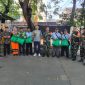 Silaturahmi On The Spot, Danramil 03/GP Mayor Kav Tri Atmojo Bagikan Sembako untuk Pengemudi JakLingko dan Masyarakat