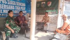 Perkuat Sinergitas Wilayah, Babinsa Koramil 01/Taman Sari Gelar Komsos Bersama Kasipem, FKDM, dan PPSU Kelurahan Maphar