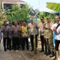 Atasi Masalah Sampah, Danramil 01/Taman Sari Sosialisasikan Penggunaan Insinerator Program Unggulan Danrem 052/Wkr Bersama Polsek dan Tiga Pilar