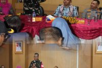 Wujud Negara Hadir: Danramil 01/TS Mayor Inf Manatap Rajagukguk dan Tiga Pilar Kecamatan Taman Sari Gelar Roadshow dan Diskusi Problem Solving Bersama Warga Kelurahan Mangga Besar