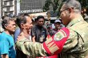 Aksi Sosial Danramil 01/Taman Sari Mayor Inf Manatap Rajagukguk Bersama Tiga Pilar Gelar ‘Jaga Jakarta On The Spot’, Bagikan Sembako untuk Warga Kelurahan Tangki