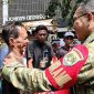 Aksi Sosial Danramil 01/Taman Sari Mayor Inf Manatap Rajagukguk Bersama Tiga Pilar Gelar ‘Jaga Jakarta On The Spot’, Bagikan Sembako untuk Warga Kelurahan Tangki