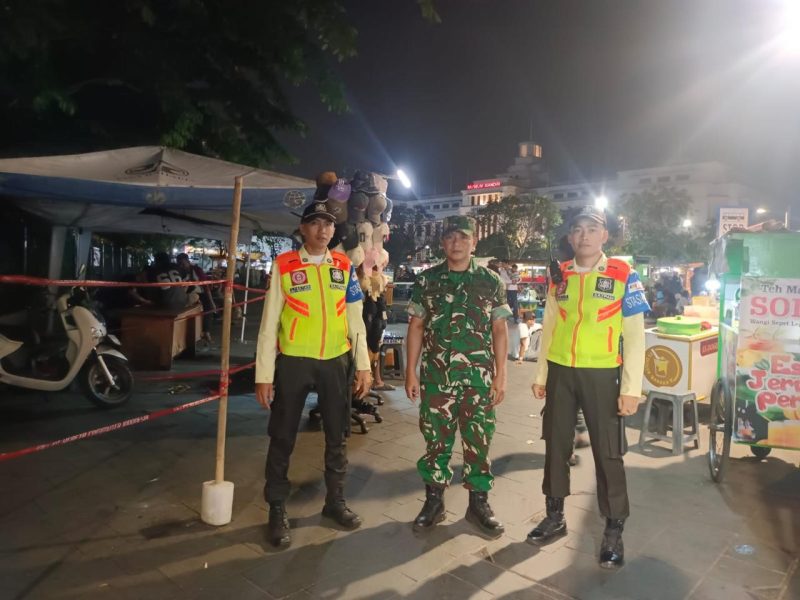 Langkah Proaktif Perketat Keamanan, Koramil 01/Taman Sari Gelar Patroli Rutin Malam Hari