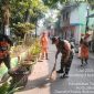 Ciptakan Lingkungan Bersih dan Nyaman, Babinsa Koramil 01/Taman Sari Gelar Karya Bakti Bersama PPSU Maphar
