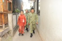 Danrem 052/Wijayakrama Brigjen TNI Faizal Rizal, S.I.P., M.I.P. : “Kekuatan TNI terletak pada kemanunggalannya dengan Rakyat. Oleh karenanya bantu, lindungi dan belalah Rakyat”.