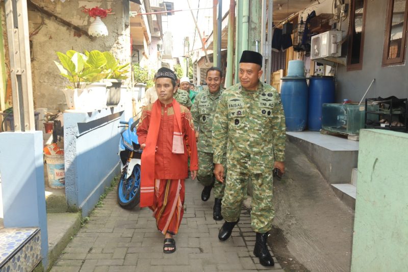 Jenderal Masuk Gang Tulus Mengabdi Untuk Rakyat