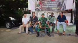 Tingkatkan Keamanan Wilayah, Babinsa Koramil 01/Taman Sari Gelar Siskamling Bersama Linmas