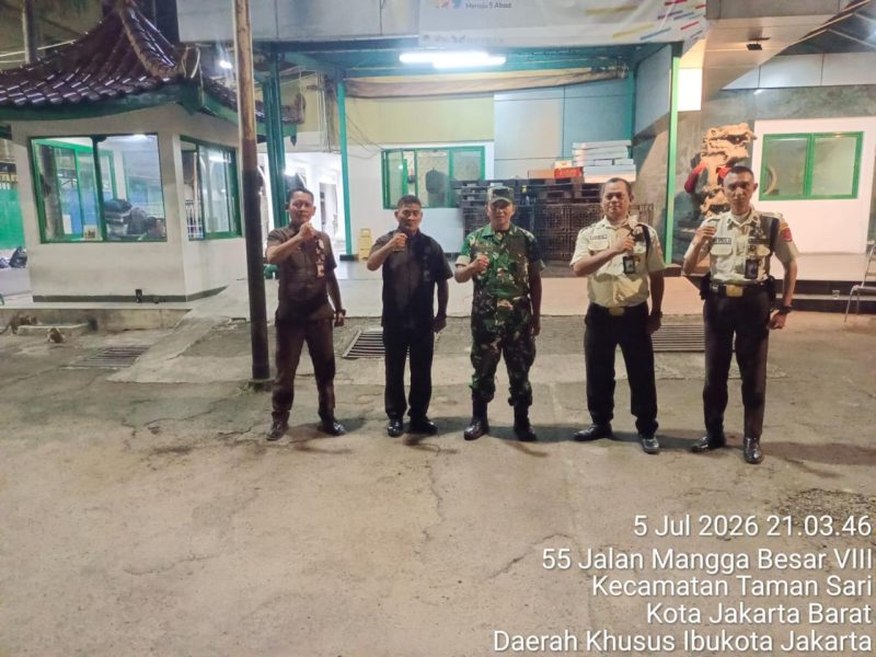 Jaga Stabilitas Keamanan, Koramil 01/Tamansari Gelar Patroli Intensif Sasar Objek Vital, Sentra Ekonomi dan Fasilitas Ibadah