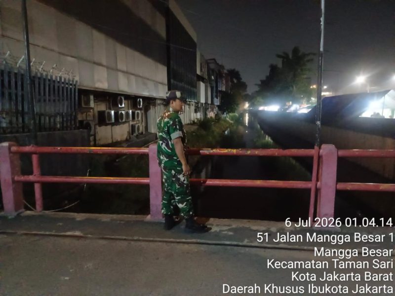 Antisipasi Banjir, Koramil 01/Taman Sari Pastikan Seluruh Wilayah Aman dan Ketinggian Air Sungai Normal