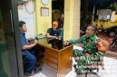 Ciptakan Keamanan Malam Hari, Babinsa Koramil 03/GP Patroli Siskamling Bersama PPSU Kelurahan Slipi