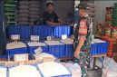 Upaya Antisipatif Jaga Stabilitas Ekonomi, Babinsa Koramil 01/Taman Sari Pantau Harga Sembako di Pasar Pecah Kulit