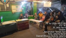 Dramatis! Gol Tambahan Waktu Bawa Inggris Ke Semifinal Hangatkan Suasana Kebersamaan Nobar Piala Dunia Koramil 01/Taman Sari Bersama Warga