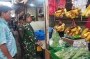 Pantau Stabilitas Harga Pangan, Koramil 03/Grogol Petamburan Pastikan Ketersediaan Sembako di Jakarta Barat Tetap Aman