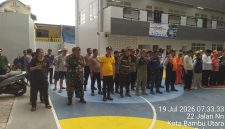 Bersih Saluran, Perkuat Kebersamaan: Koramil 03/GP Bersama Tiga Pilar dan Warga Bergerak Serentak Cegah Banjir di Wilayah Kecamatan Palmerah