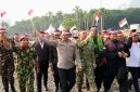 Pangdam Jaya Letjen TNI Deddy Suryadi dan Kapolda Metro Jaya Pimpin Apel Kebangsaan “Jaga Jakarta untuk Indonesia”