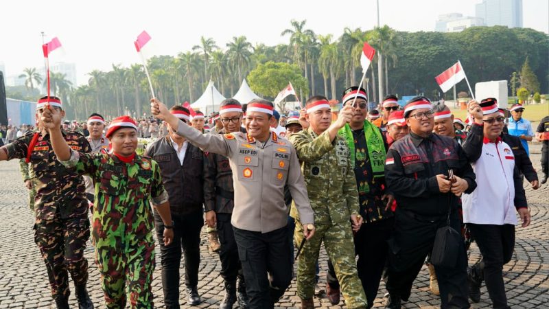 Pangdam Jaya Letjen TNI Deddy Suryadi dan Kapolda Metro Jaya Pimpin Apel Kebangsaan “Jaga Jakarta untuk Indonesia”