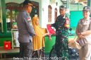 Semarak HUT ke-81 RI, Babinsa Koramil 03/GP Serka Heru Wahyana Bersama Tiga Pilar Slipi Bagikan 40 Bendera Merah Putih dan Ajak Warga Kobarkan Semangat Kemerdekaan