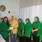 Wujud Kepedulian dan Kasih, Ketua Persit KCK Ranting 4 Koramil 03/GP Ny. Nita Tri Atmojo Jenguk Putri Koptu Bambang di RSUD Matraman
