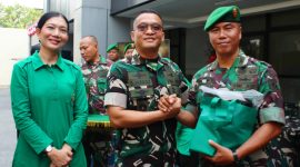 Dandim Awards Sambut HUT Kemerdekaan RI ke-81, Dandim 0503/Jakarta Barat Berikan Penghargaan Danramil Terbaik Kepada Danramil 03/GP Mayor Kav Tri Atmojo