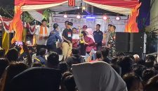 Pentas Seni Maphar Ignition Semarakkan HUT Kemerdekaan RI ke-81, Babinsa Koramil 01/TS dan Tiga Pilar Bersatu Bersama Warga dalam Semangat Kebersamaan