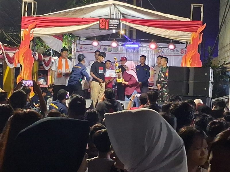Pentas Seni Maphar Ignition Semarakkan HUT Kemerdekaan RI ke-81, Babinsa Koramil 01/TS dan Tiga Pilar Bersatu Bersama Warga dalam Semangat Kebersamaan