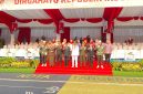 Danramil 01/Tgr Mayor Inf Jefry Sipayung Pimpin Upacara Penurunan Bendera HUT ke-81 RI Tingkat Kota Tangerang