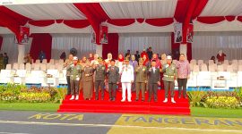 Danramil 01/Tgr Mayor Inf Jefry Sipayung Pimpin Upacara Penurunan Bendera HUT ke-81 RI Tingkat Kota Tangerang