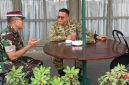 Meriahkan HUT ke-81 Kemerdekaan RI, Danramil 01/Taman Sari Dampingi Dandim 0503/JB Monitoring Pelaksanaan Kegiatan Jamuan Rakyat di Kota Tua Jakarta Barat