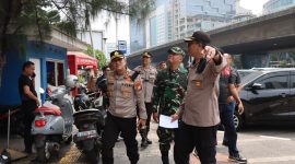 Pastikan Situasi Wilayah Tetap Aman, Dandim 0503/JB Letkol Inf Saputra Hakki, S.H., M.P.M., Sinergi Bersama Kapolres Metro Jakarta Barat Monitoring Pelaksanaan Pengamanan Aksi Unjuk Rasa 27 Agustus 2026