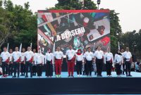 Fun Walk HUT TNI ke-81 Meriah, Pangdam Jaya Bersama TNI-Polri dan Masyarakat Bergerak menuju Monas