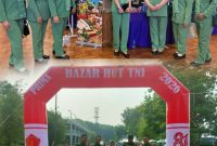 Personel dan Pengurus Persit KCK Ranting 4 Koramil 03/GP Hadiri Bazaar HUT TNI 2026