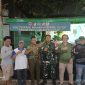 Antisipasi Gangguan Keamanan, Babinsa Koramil 03/GP Serda Kamit Siskamling Bersama Mitra Jaya, Ketua RT dan Warga
